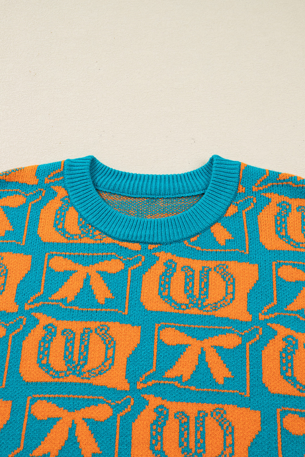 Light Blue Bows &amp; Horseshoes Pattern Western Fashion Print Sweater