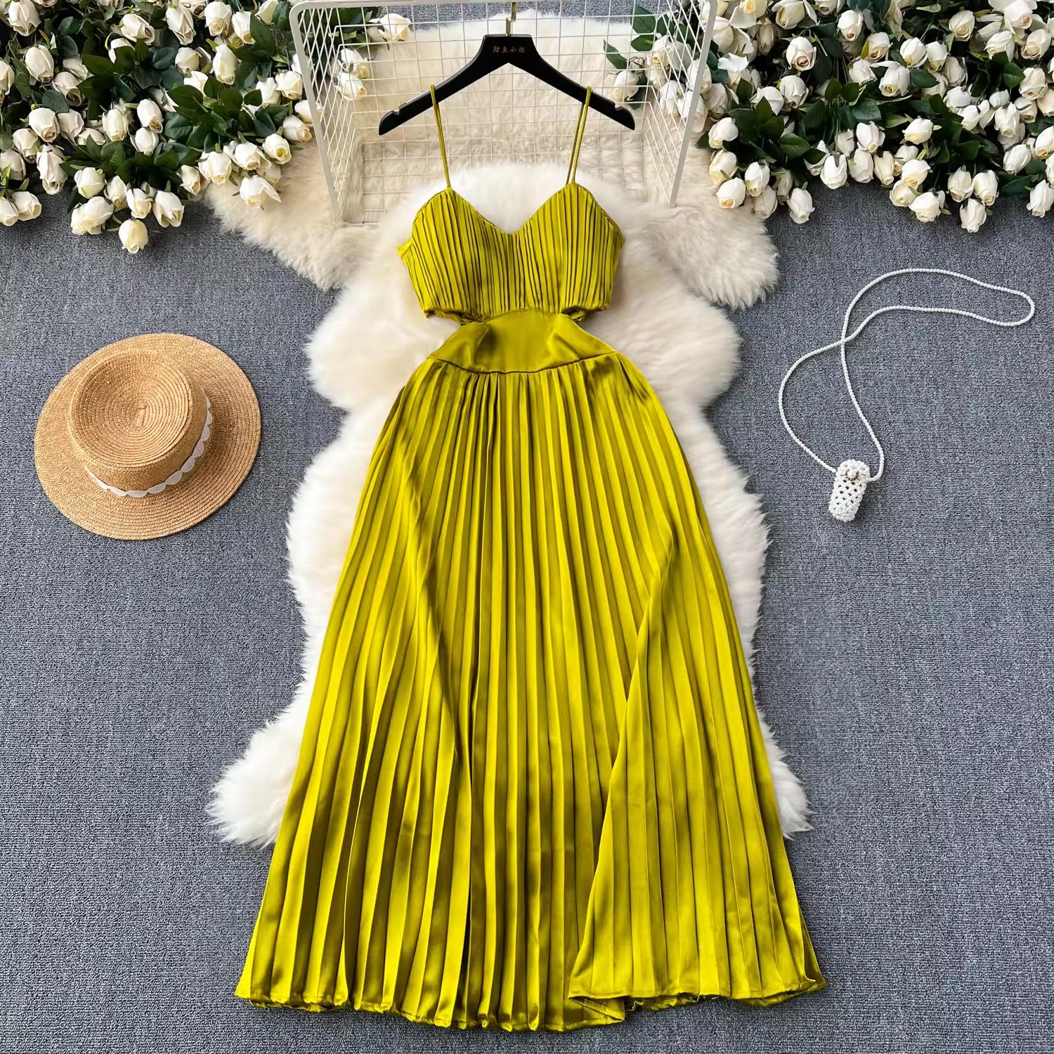 Vestidos Green Pleated Midi Dress | Women