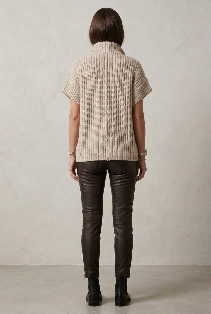 Jet Stream Solid Color Short Sleeve Zipper Knit High Neck Sweater