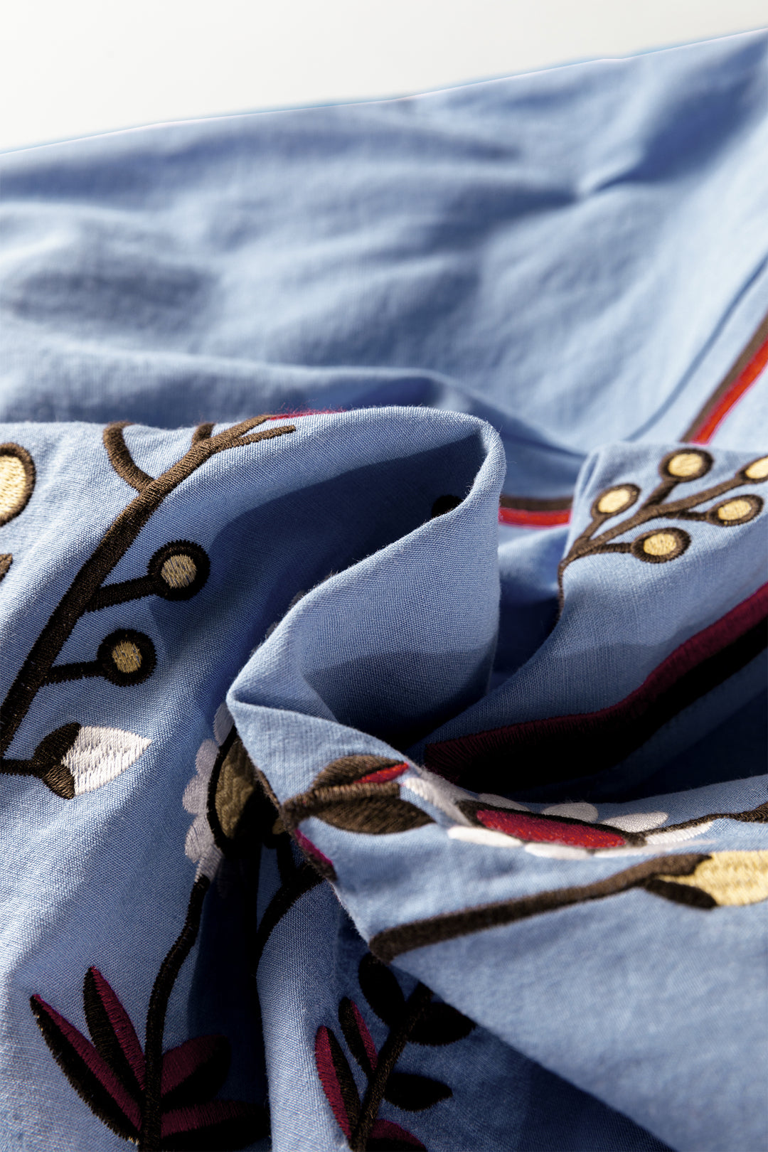 Real Teal Floral Embroidered Split Neck Tassel Tie Puff Sleeve Blouse