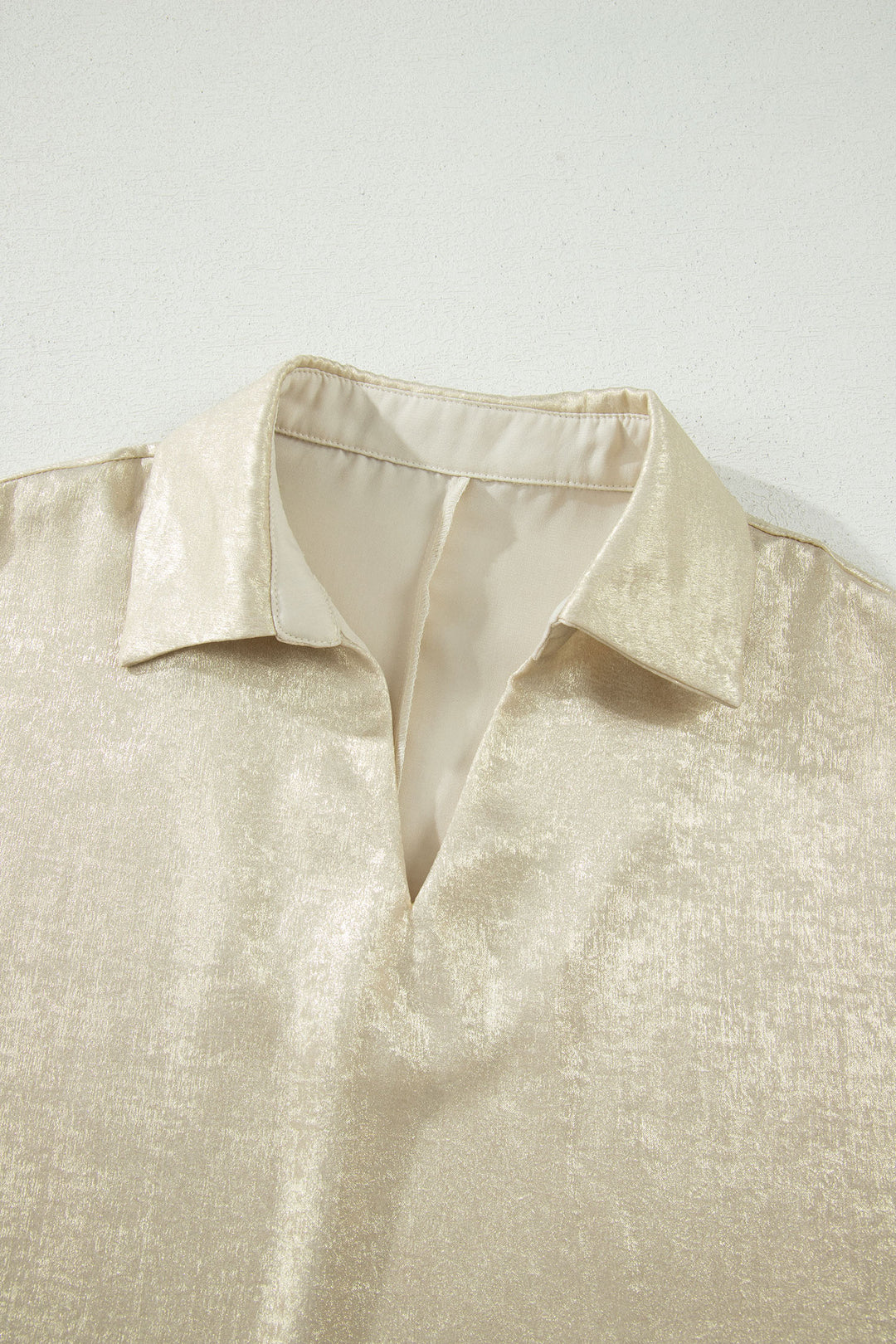 Casual Collared V Neck Half Sleeve Metallic Top