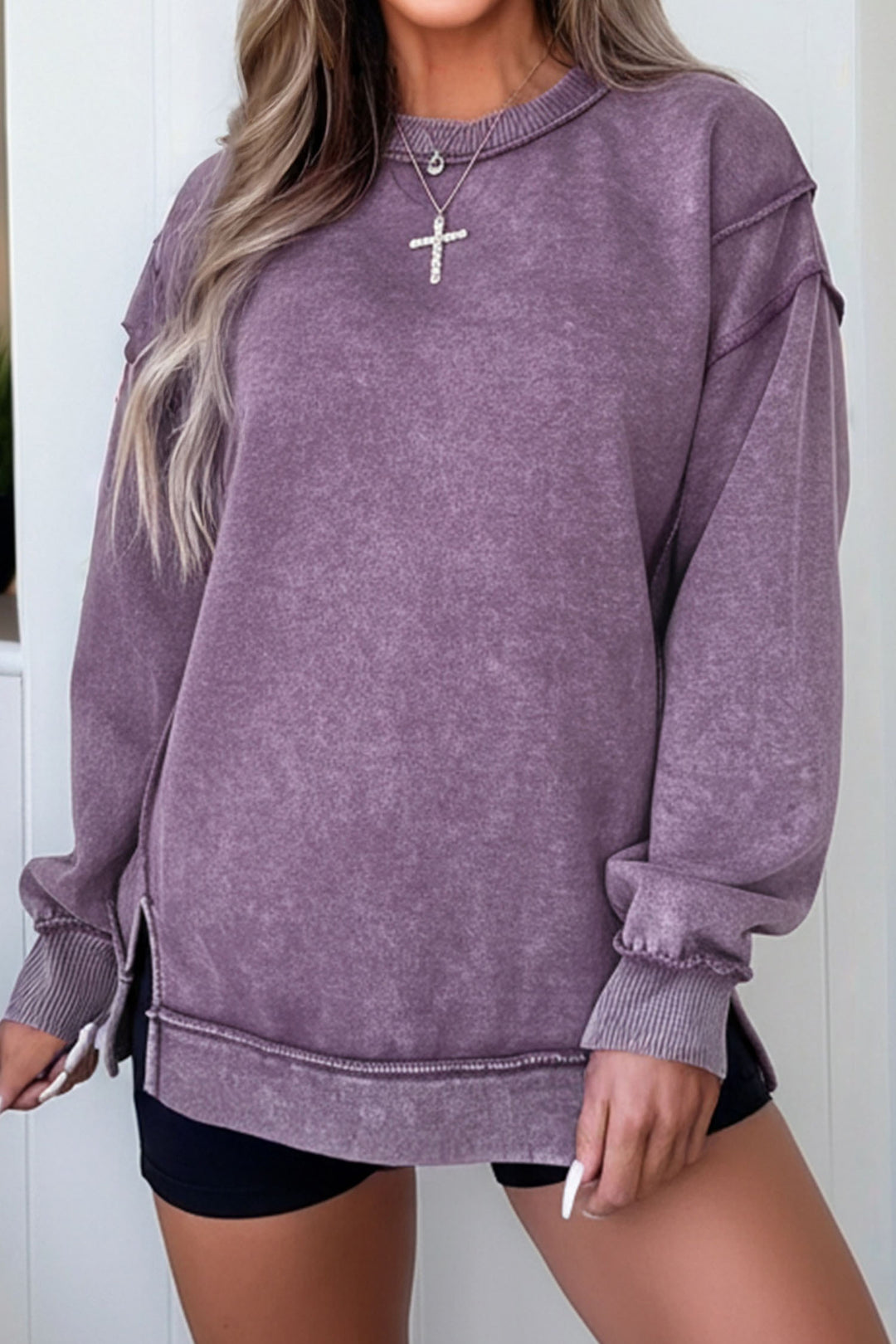 Red Sandalwood Mineral Wash Exposed Seam Side Slit Sweatshirt