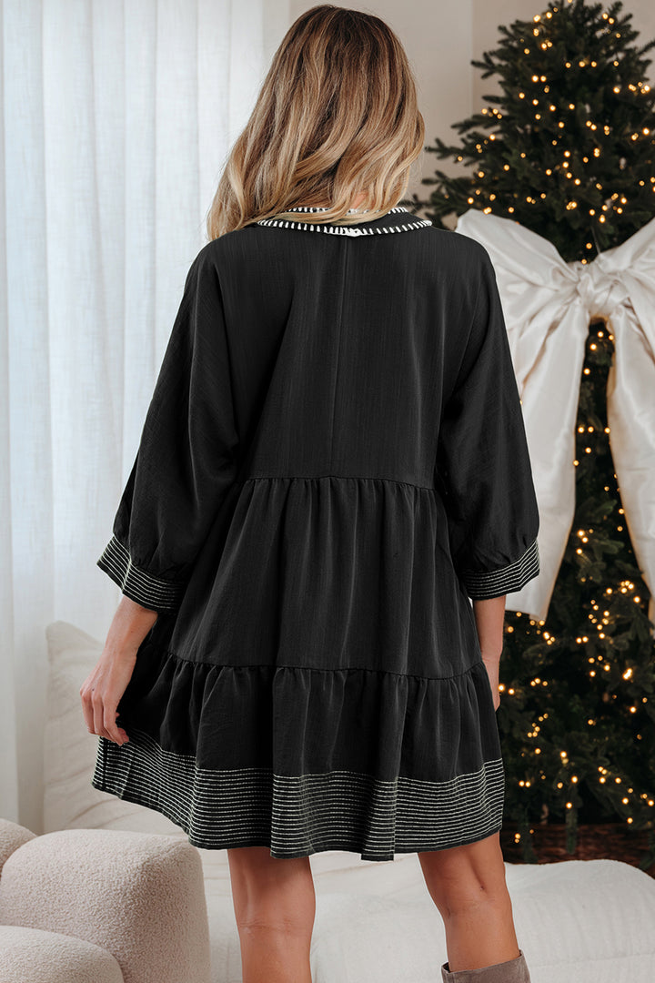 Jungle Green Contrast Stitched V Neck 3/4 Sleeve Tiered Mini Dress