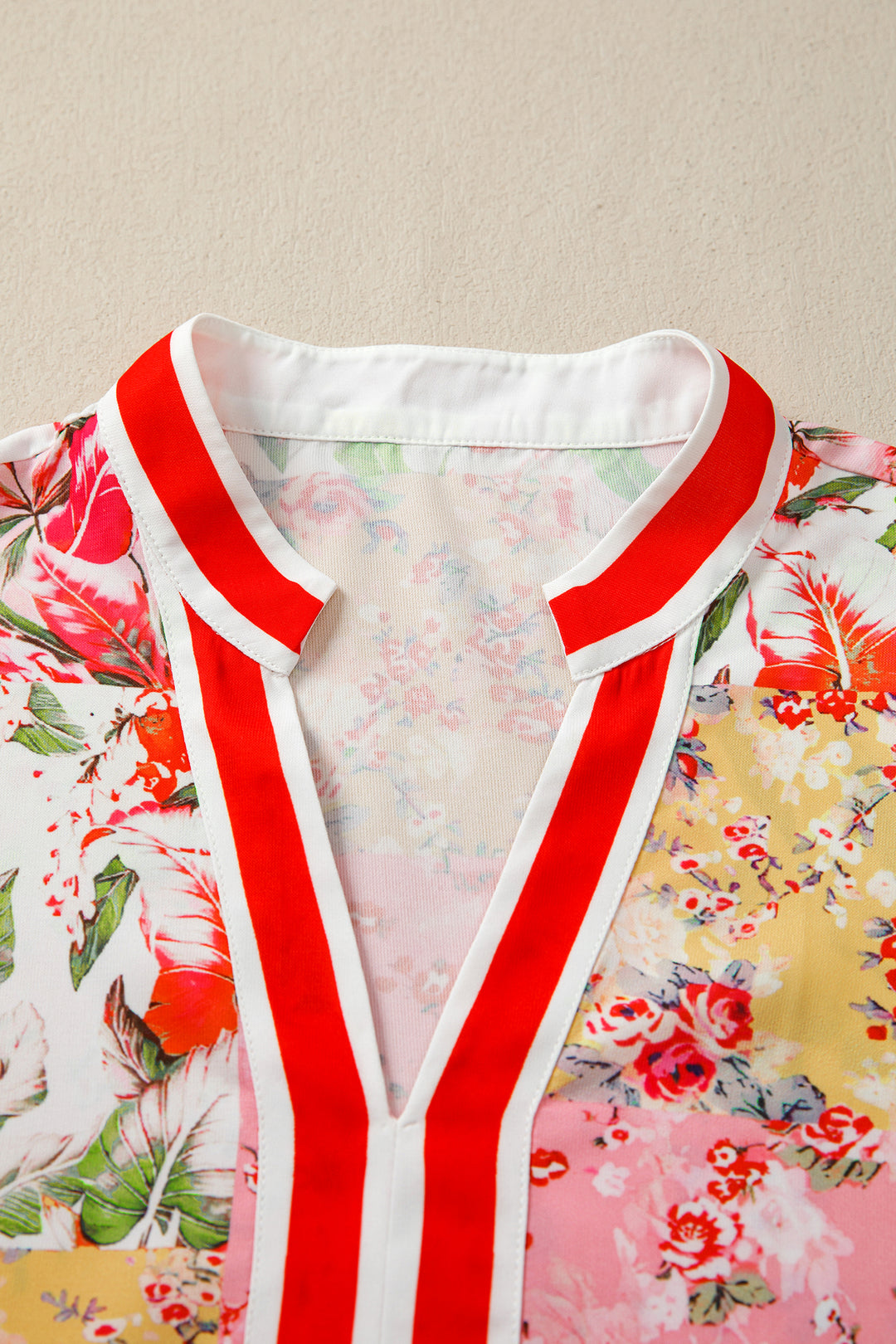 Pink Contrast Collared V Neck Short Sleeve Floral Blouse