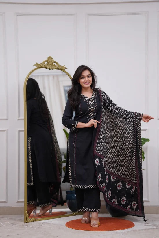 Elegant Black Printed Kurta Set with Dupatta