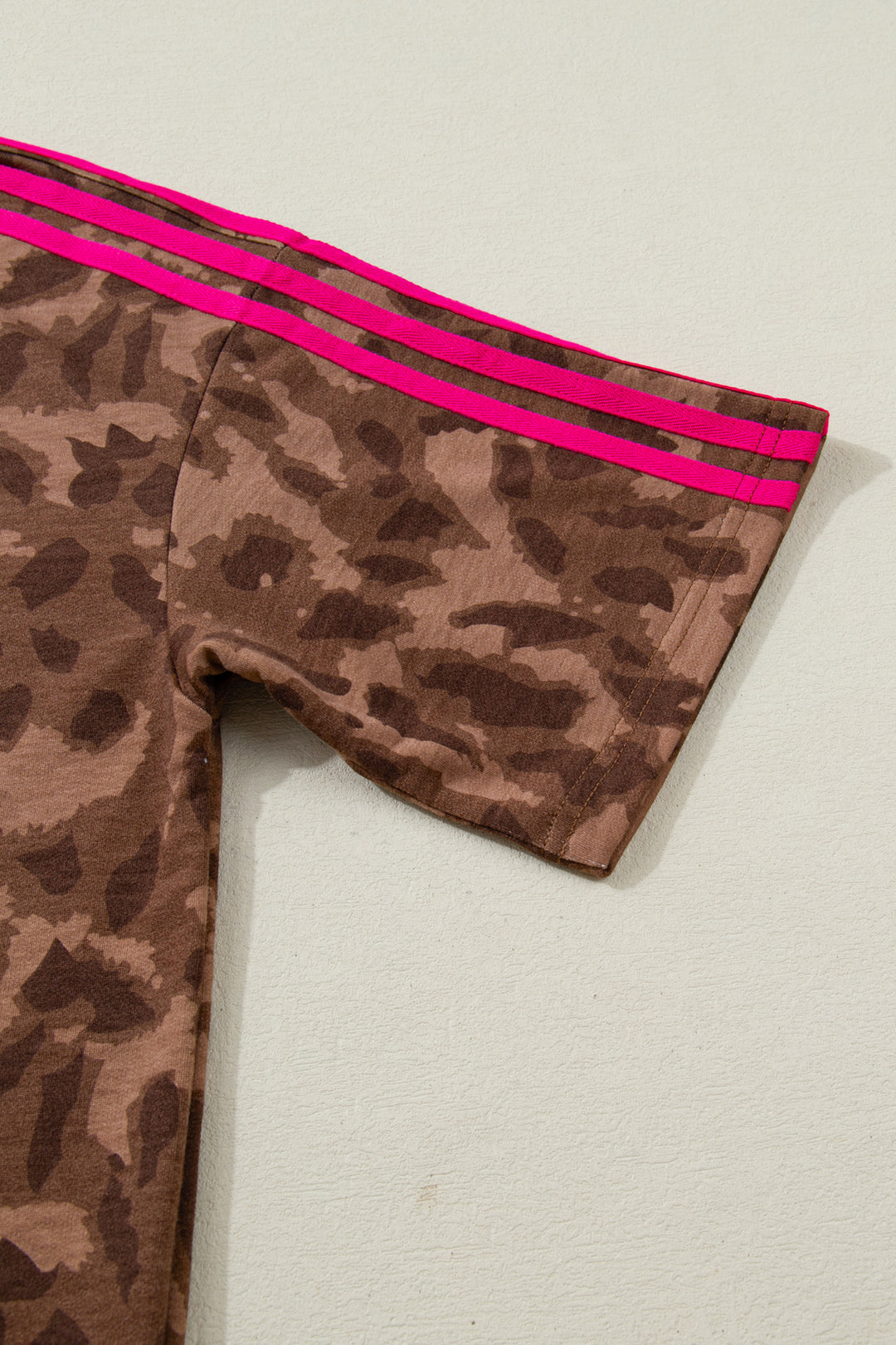 Brown Contrast Striped Accent Leopard Short Set