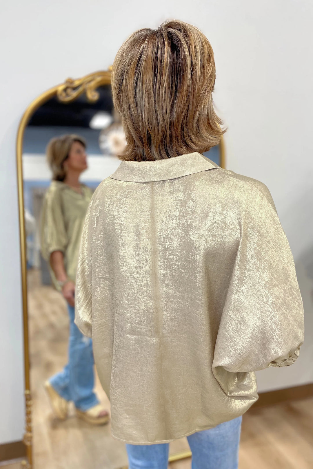 Casual Collared V Neck Half Sleeve Metallic Top