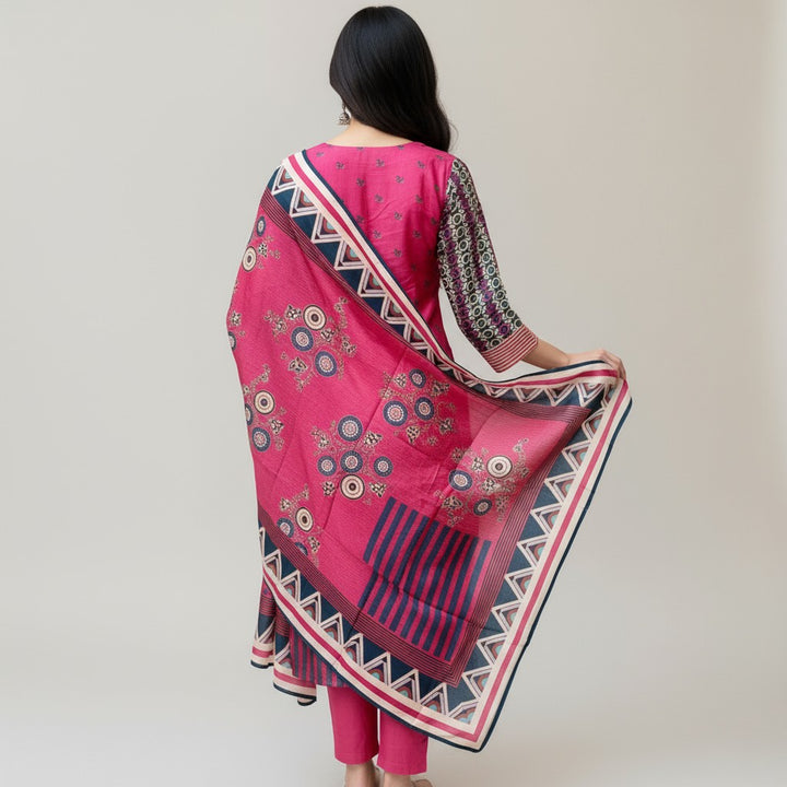 Fuchsia Pink Printed Silk Kurta Set with Geometric Dupatta